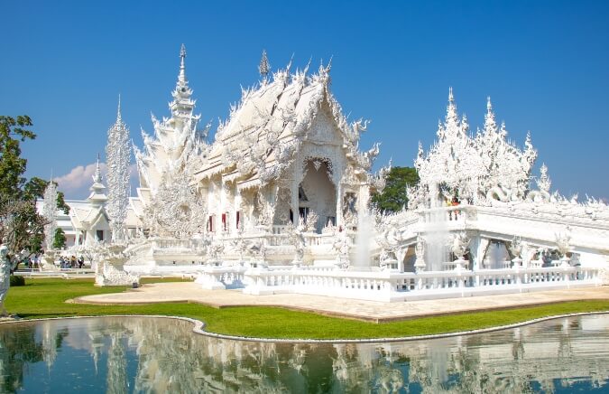 beautiful-view-wat-rong-khun-white-temple-located-chiang-rai-thailand